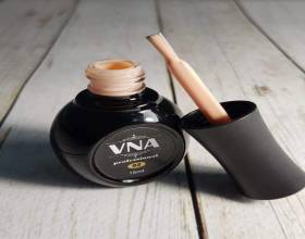 VNA Nude 03