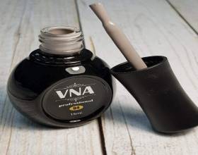 VNA Nude 04