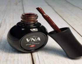 VNA Red 01